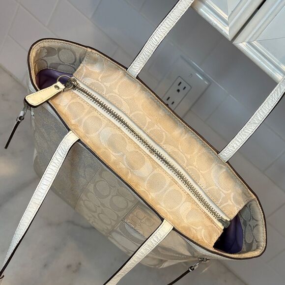 Coach Patchwork Lurex Metallic EW Gallery Tote - HTF - Picture 10 of 16